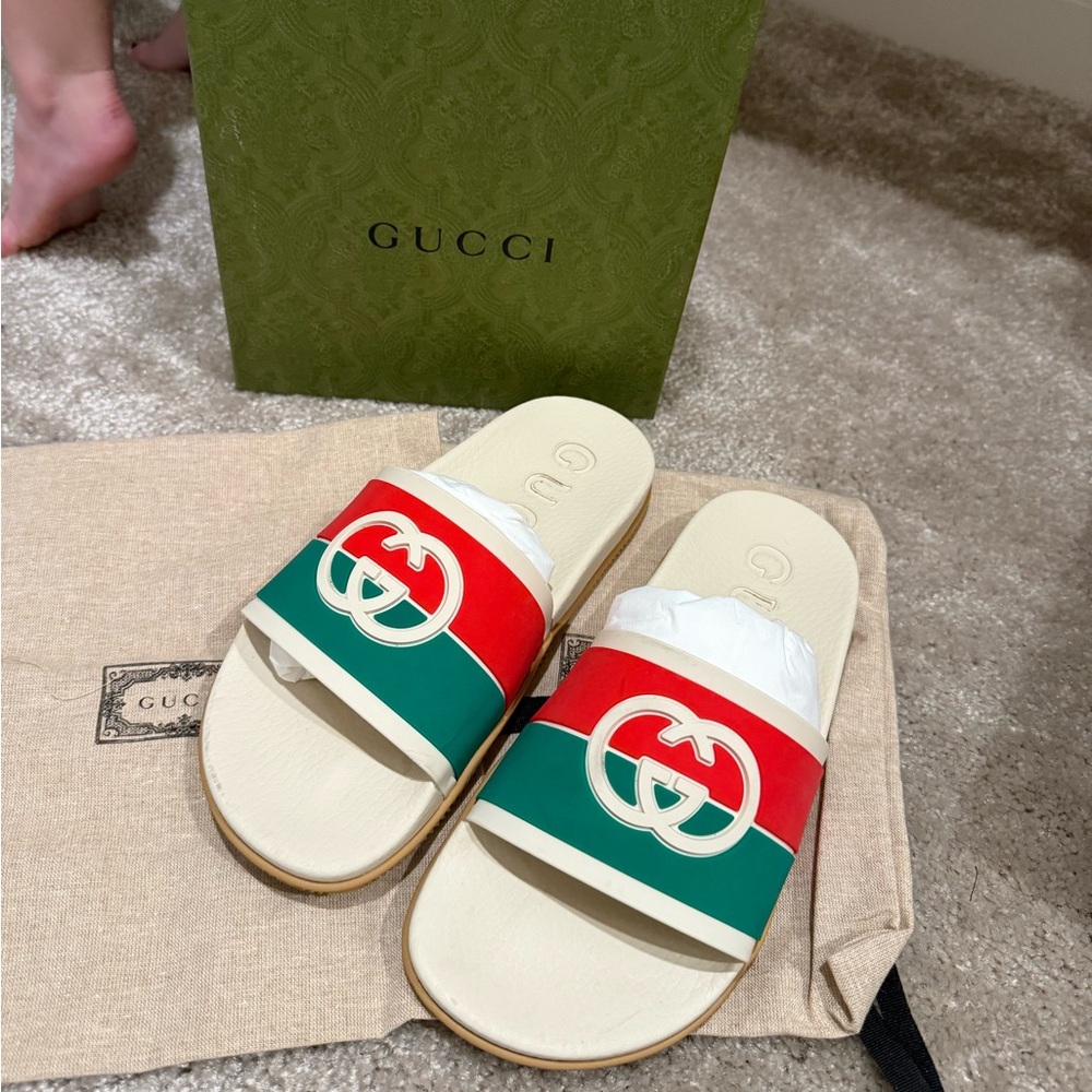 Gucci women’s slides size 38